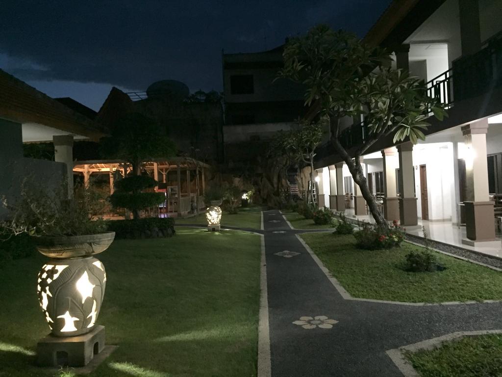 Agung Cottages Kuta  Exterior photo