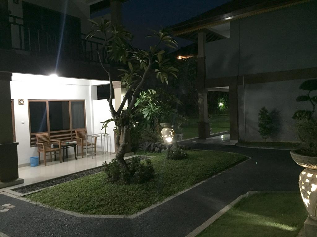 Agung Cottages Kuta  Exterior photo