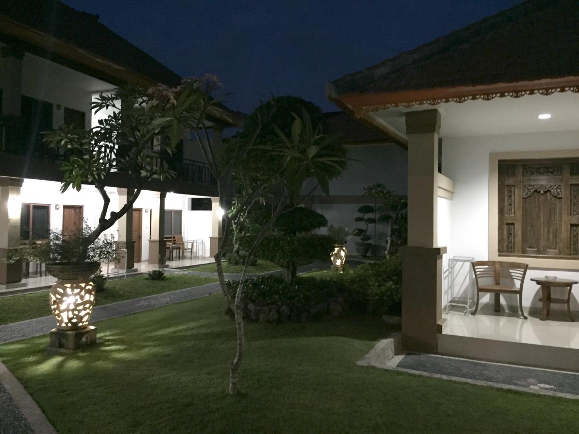 Agung Cottages Kuta  Exterior photo