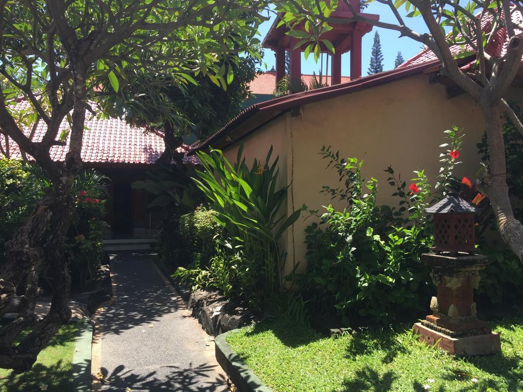 Agung Cottages Kuta  Exterior photo